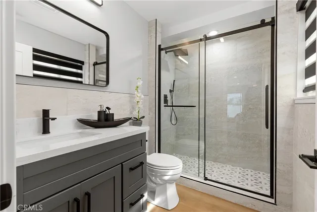 $1,699,999 | 16081 Windemeir Lane, Huntington Beach, CA 92647