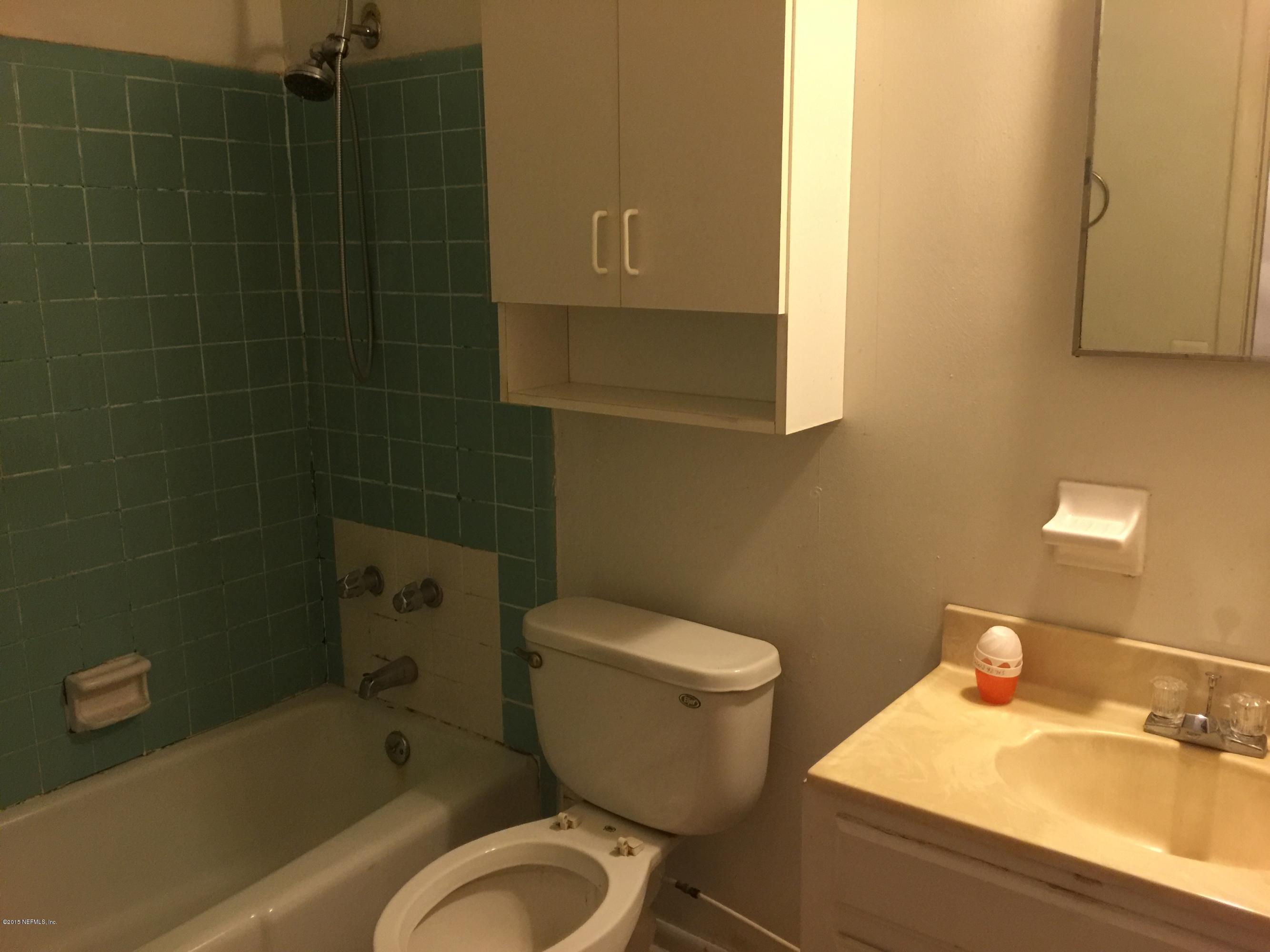 2725 Anniston Road Jacksonville, FL 32246 - Photo 11 of 16 IMG_0700