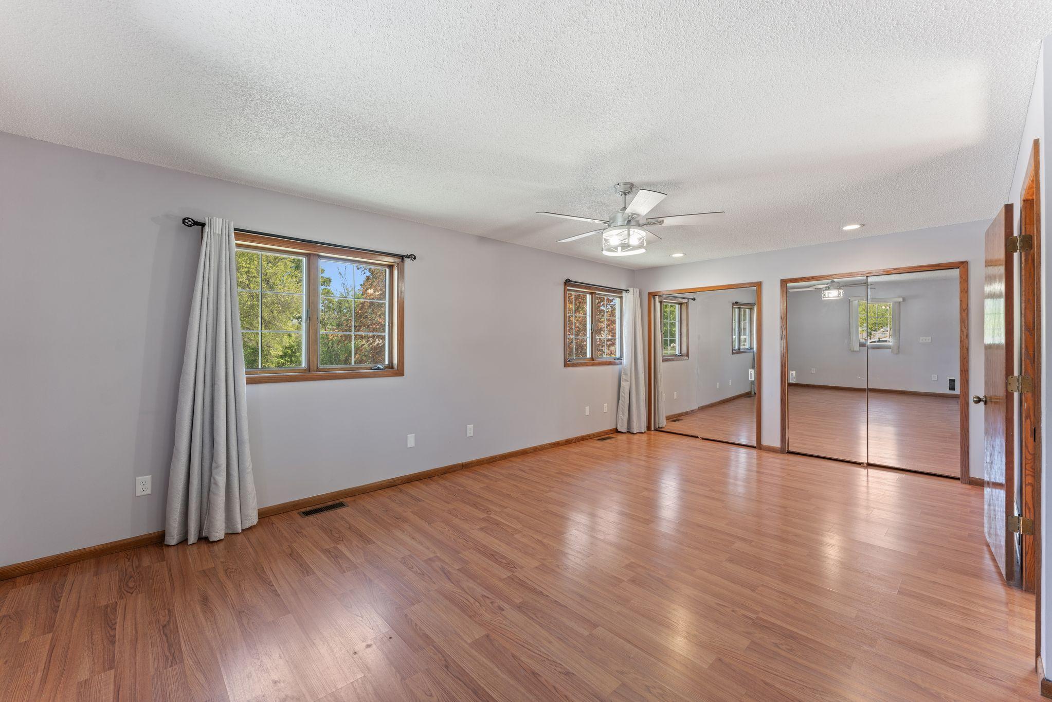 1889 Hamline Avenue North Falcon Heights, MN 55113 - Photo 18 of 34