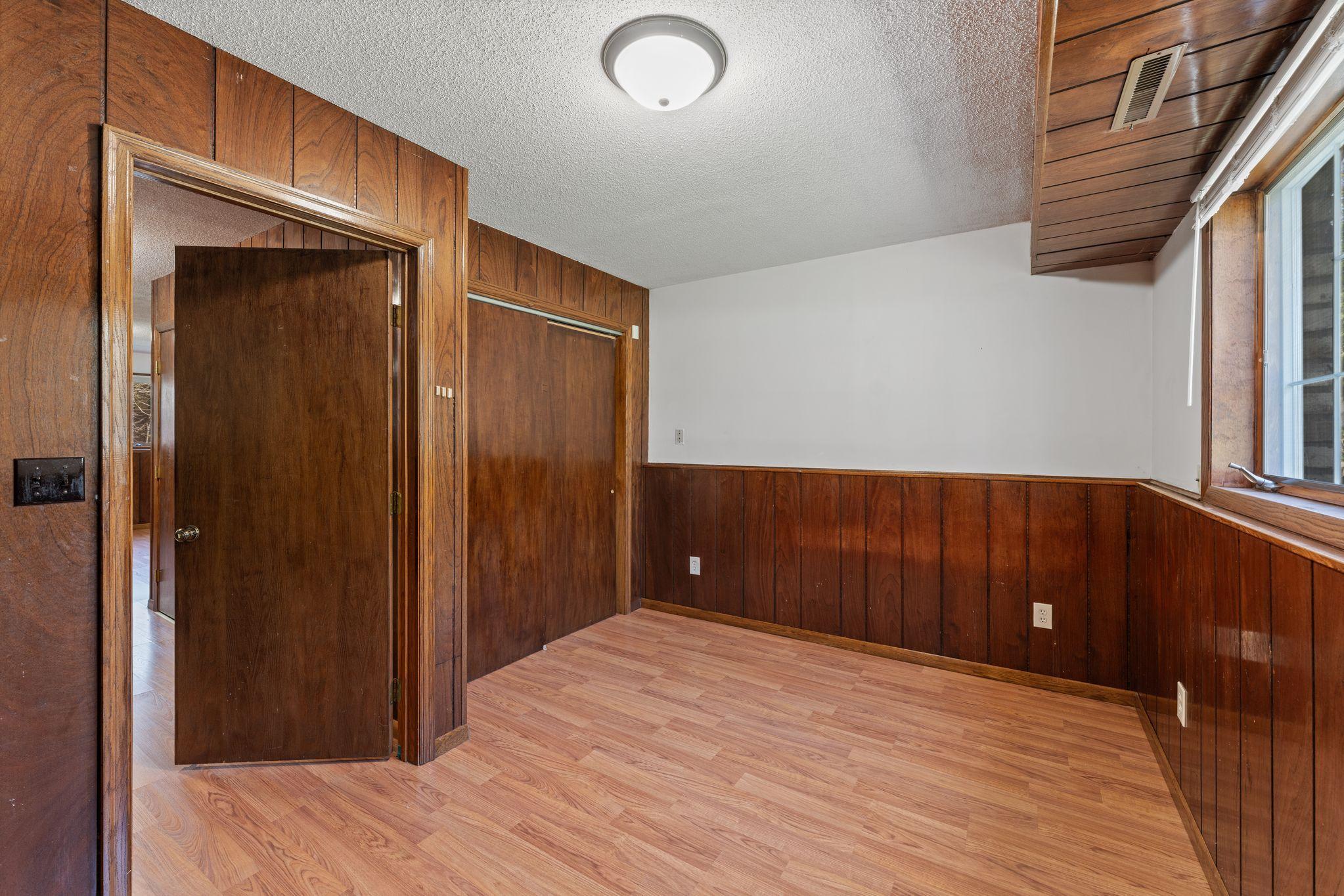 1889 Hamline Avenue North Falcon Heights, MN 55113 - Photo 33 of 34