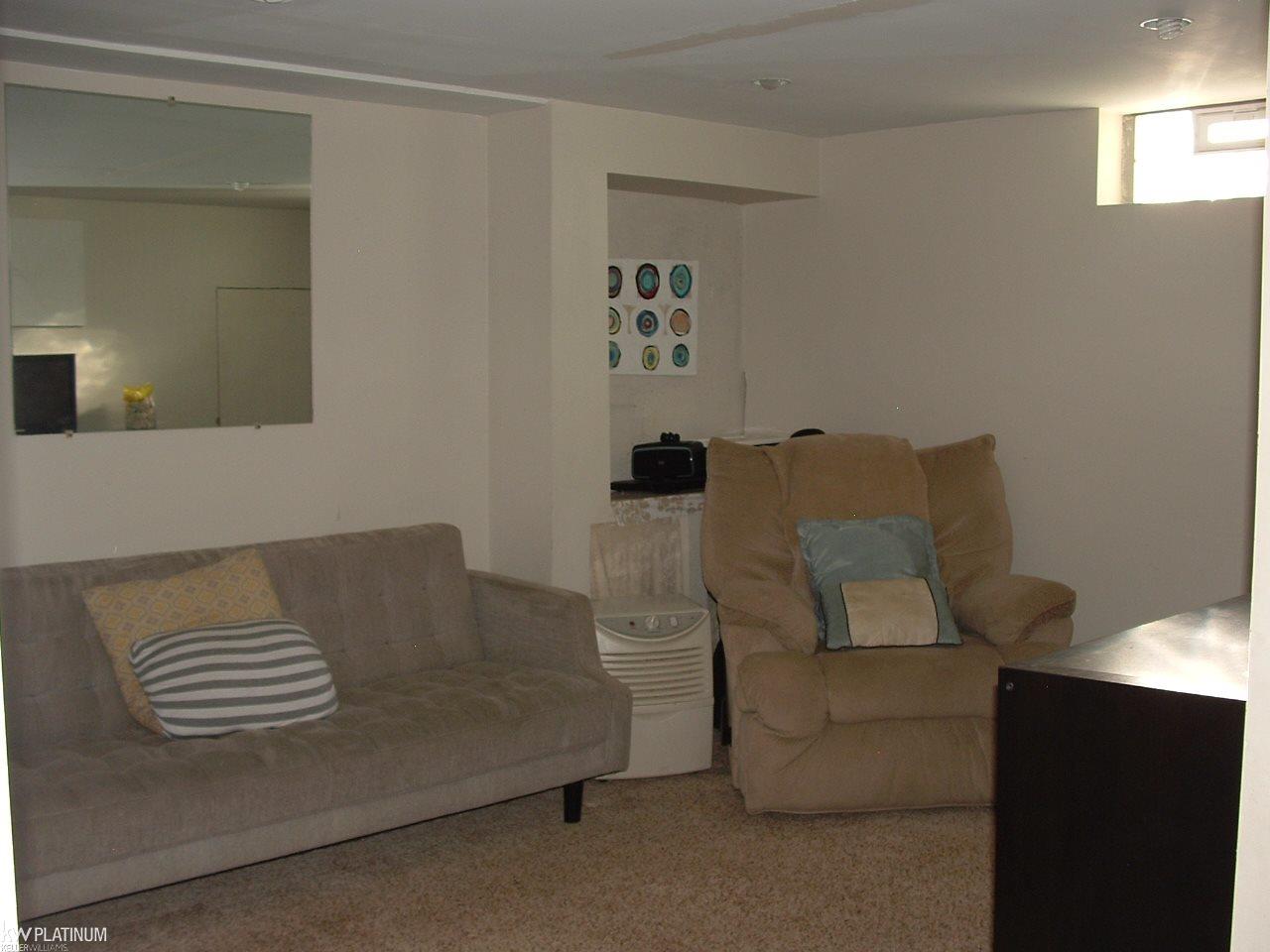 17363 Martin Road Roseville, MI 48066 - Photo 26 of 31 Gallery Image 26