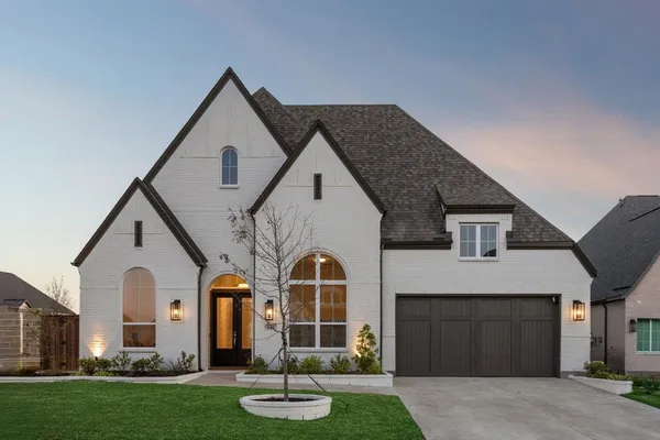 $750,000 | 841 Frst Crk Drive, Rockwall, TX 75087