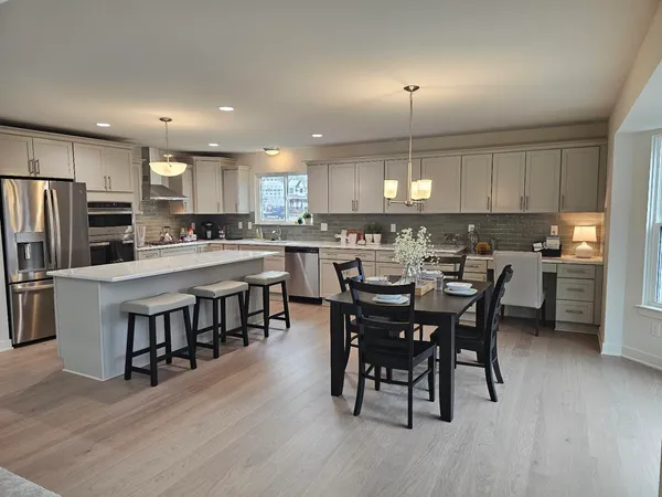 $761,380 | 10678 Valley View Drive, Saline, MI 48176
