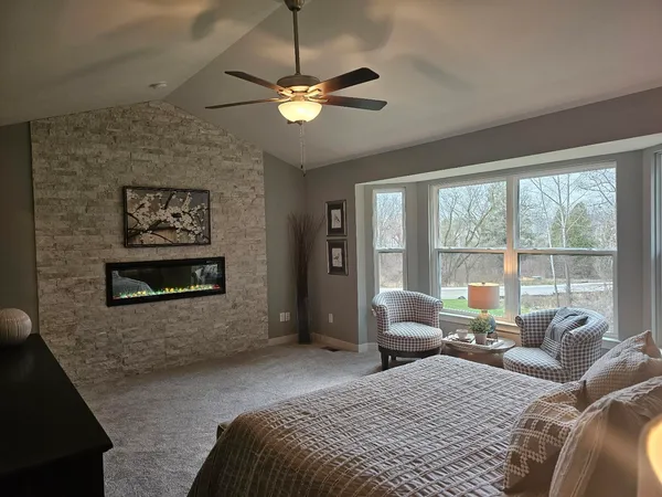 $761,380 | 10678 Valley View Drive, Saline, MI 48176