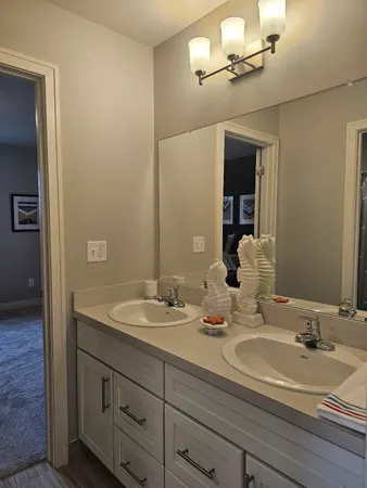 $761,380 | 10678 Valley View Drive, Saline, MI 48176