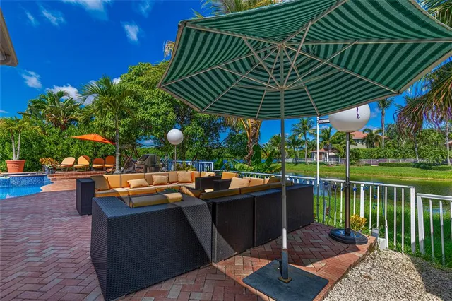 $985,000 | 12307 Northwest 49th Street, Coral Springs, FL 33076
