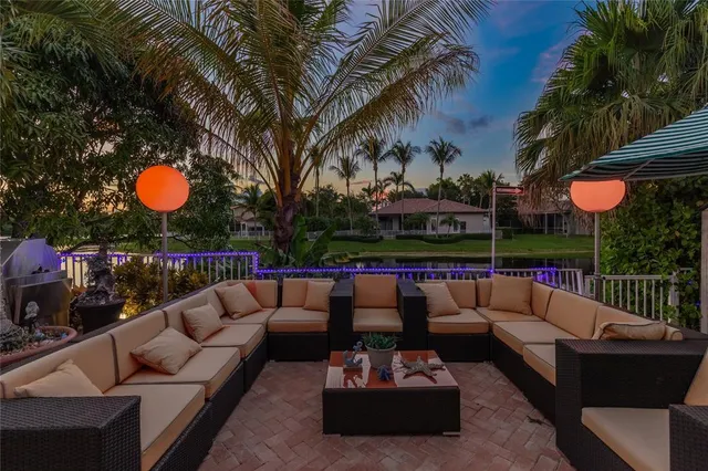 $985,000 | 12307 Northwest 49th Street, Coral Springs, FL 33076