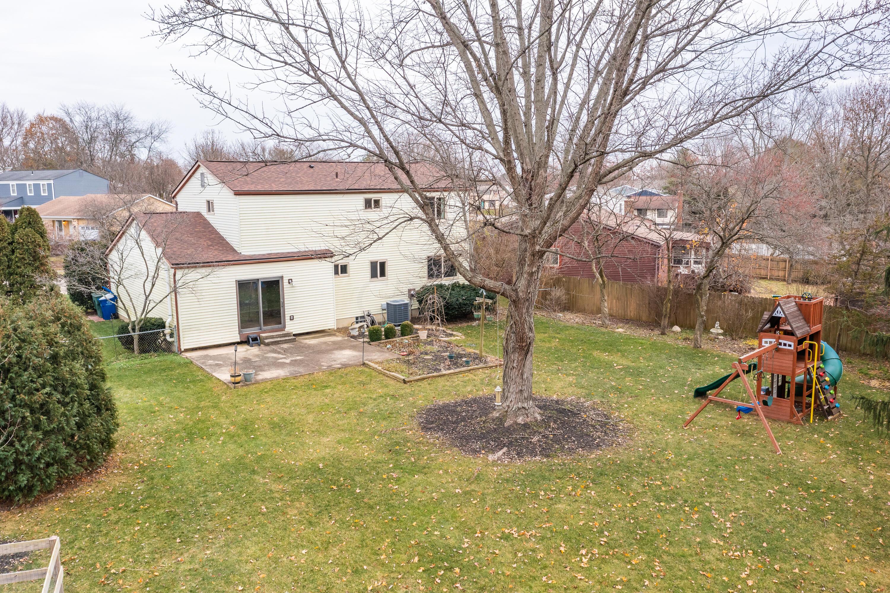 8689 Ripton Drive Powell, OH 43065 - Photo 33 of 35 033