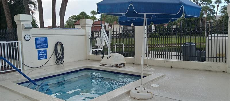 5801 Coach House Circle, Unit B Boca Raton, FL 33486 - Photo 37 of 39 Photo 37