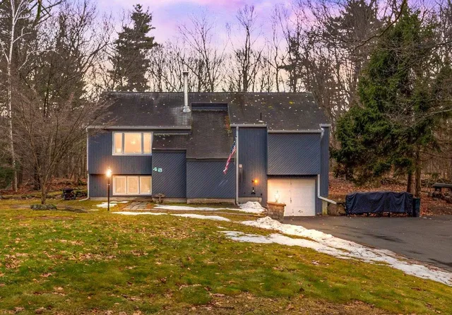 $544,000 | 48 Redfield Circle, Derry, NH 03038