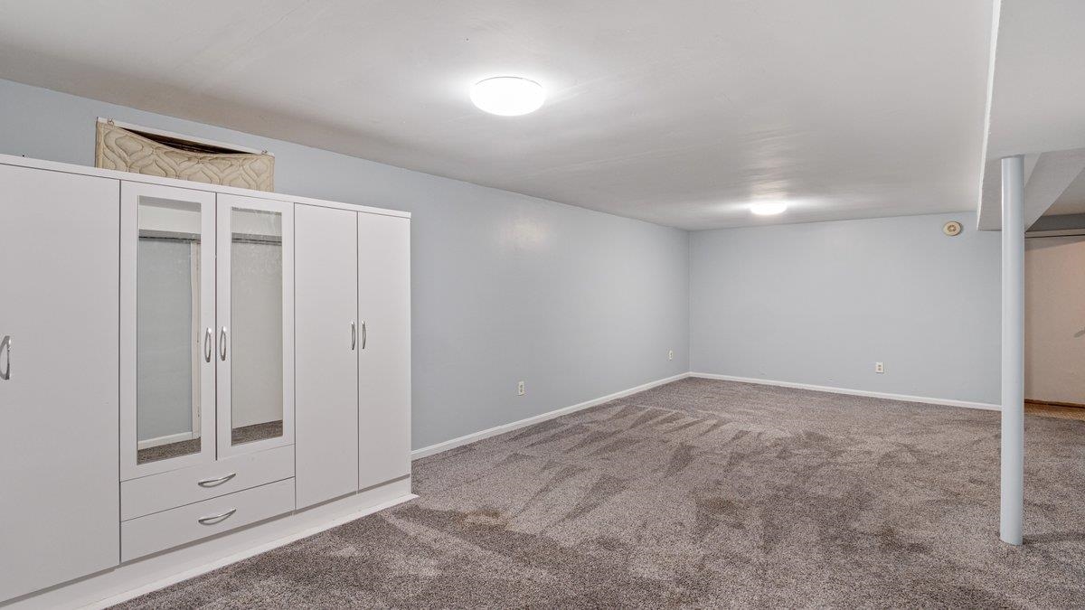 48 Redfield Circle Derry, NH 03038 - Photo 21 of 29