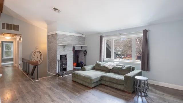 $544,000 | 48 Redfield Circle, Derry, NH 03038