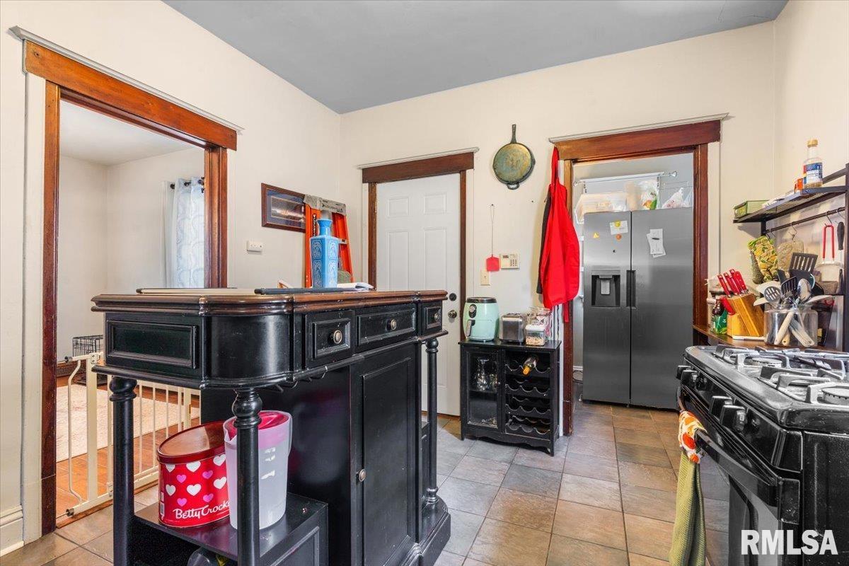 236 North English Avenue Springfield, IL 62702 - Photo 15 of 26