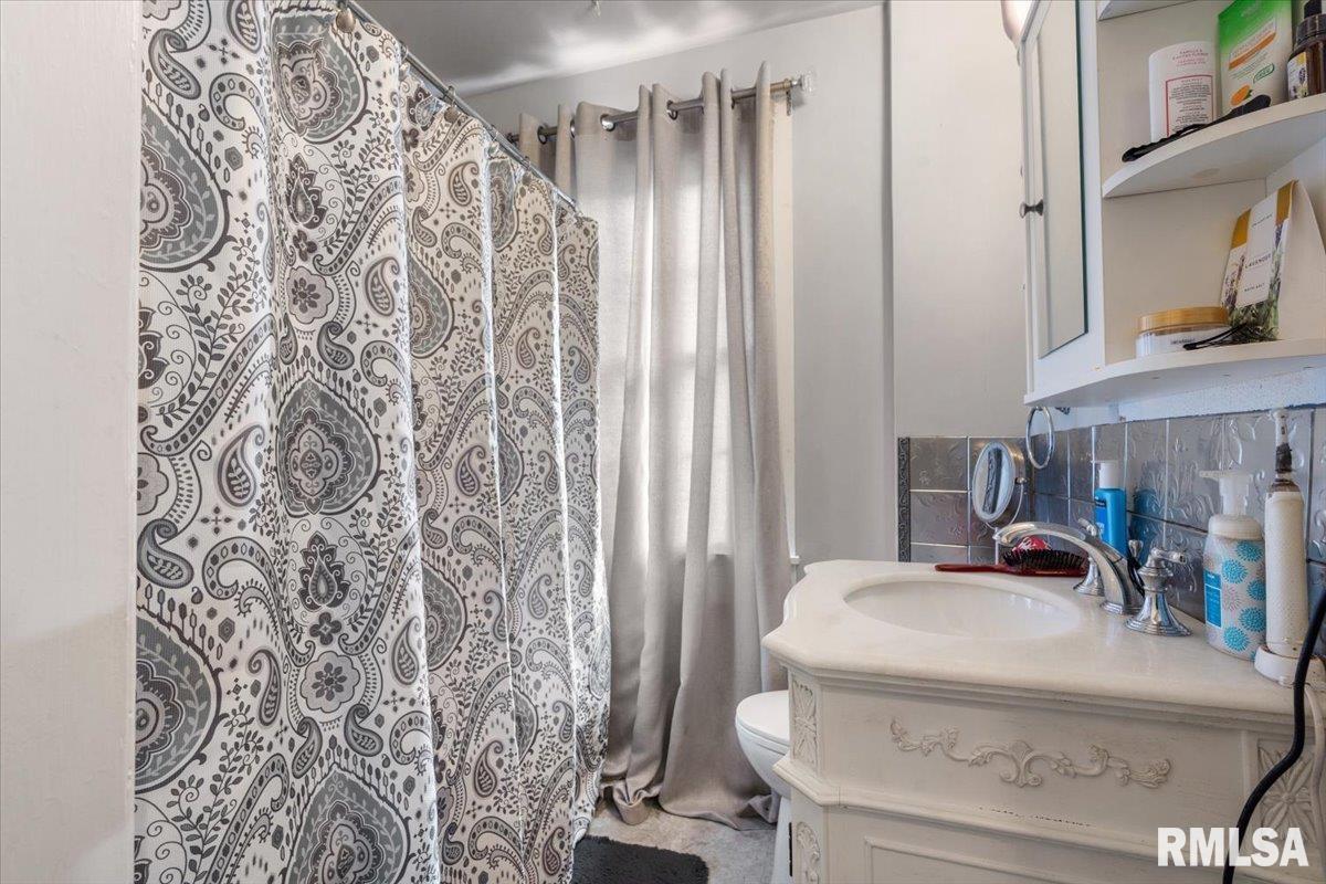 236 North English Avenue Springfield, IL 62702 - Photo 19 of 26