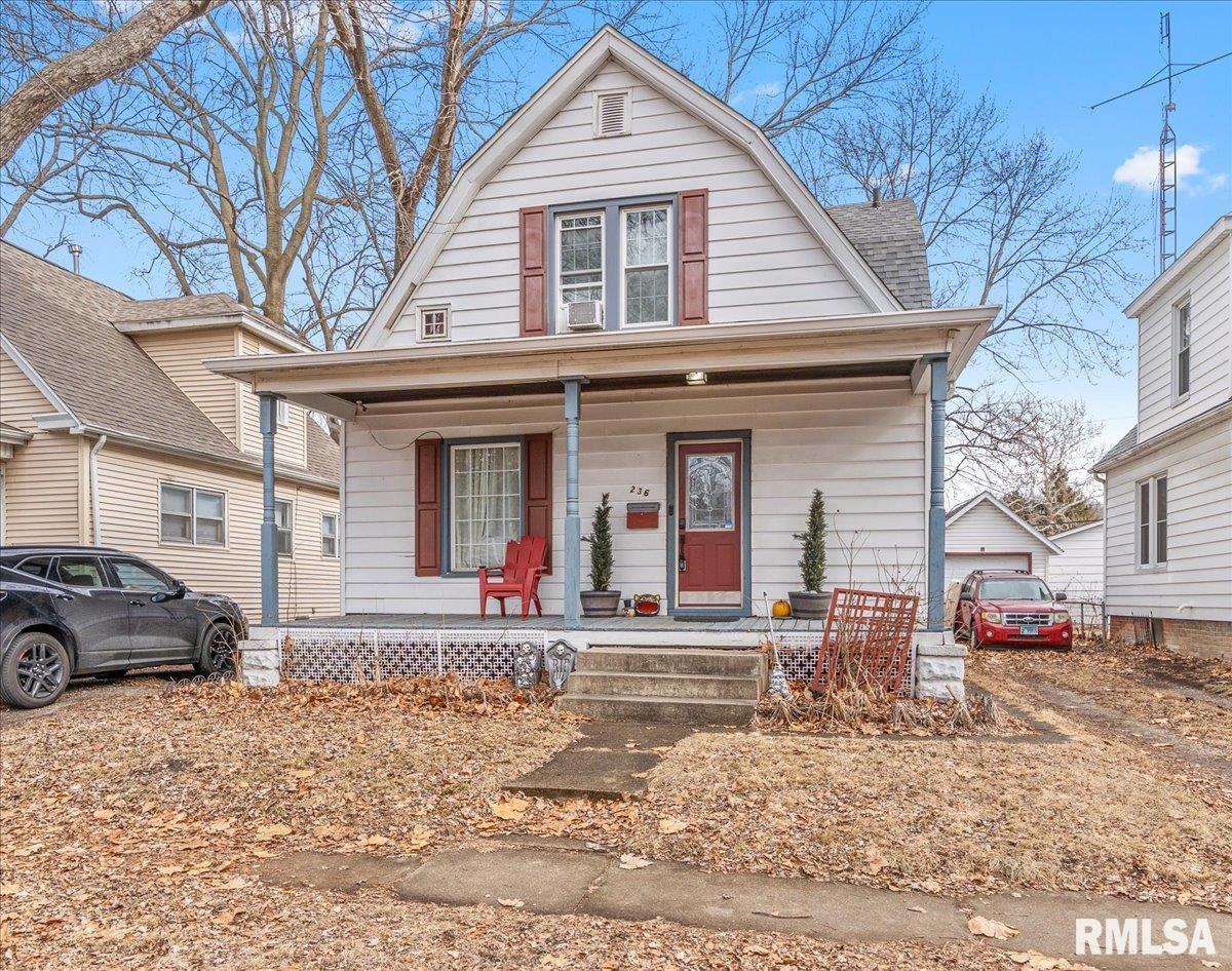 236 North English Avenue Springfield, IL 62702 - Photo 2 of 26