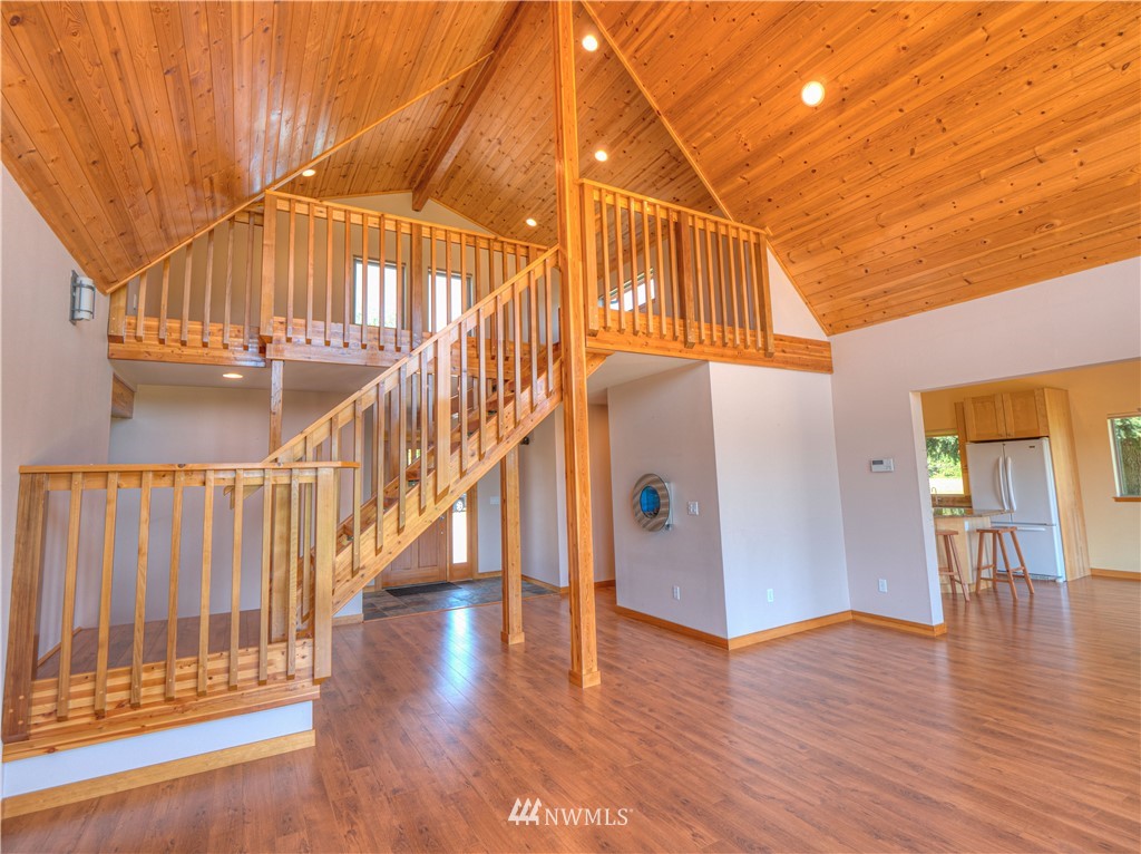 23402 Southeast 400th Street Enumclaw, WA 98022 - Photo 13 of 37