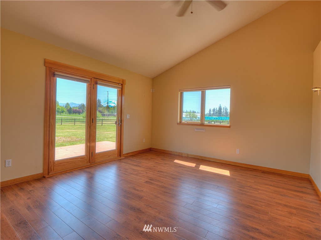 23402 Southeast 400th Street Enumclaw, WA 98022 - Photo 16 of 37