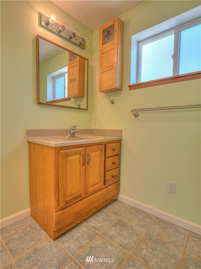 23402 Southeast 400th Street Enumclaw, WA 98022 - Photo 28 of 37