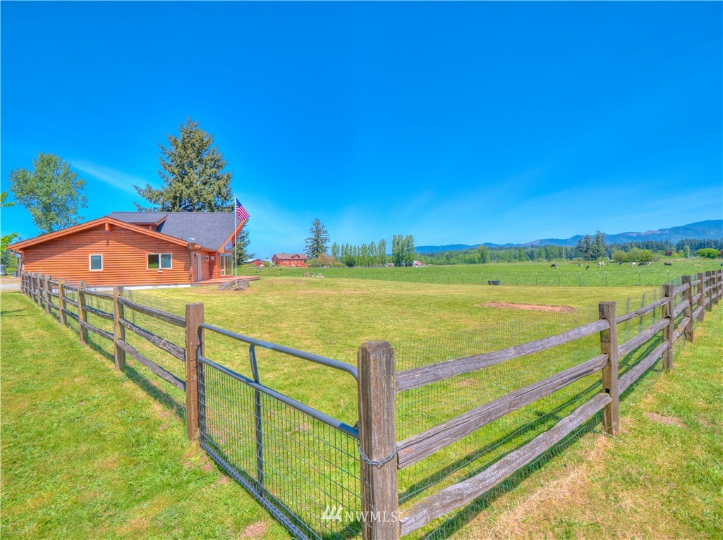 23402 Southeast 400th Street Enumclaw, WA 98022 - Photo 33 of 37