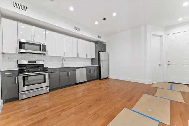$4,495 | 108 Eldert Street, Unit GARDEN | Bushwick