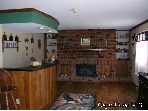 90 Crusaders Road Springfield, IL 62704 - Photo 8 of 9