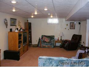90 Crusaders Road Springfield, IL 62704 - Photo 9 of 9