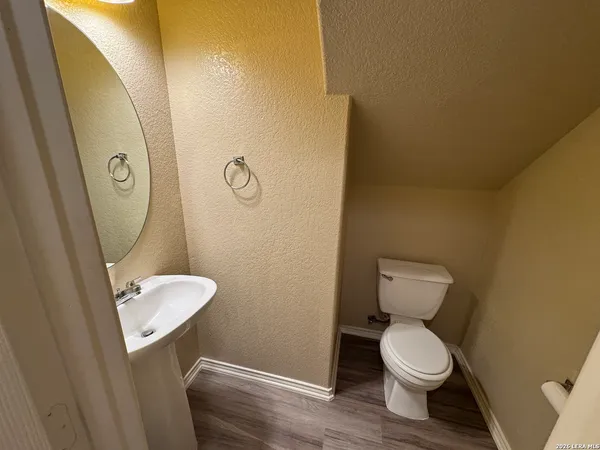 $1,795 | 5629 Poppy Seed Run, Leon Valley, TX 78238