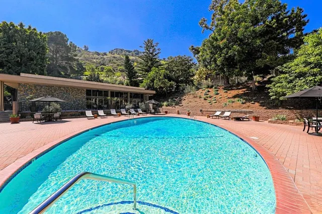 $534,900 | 6702 Hillpark Drive, Unit 308, Los Angeles, CA 90068