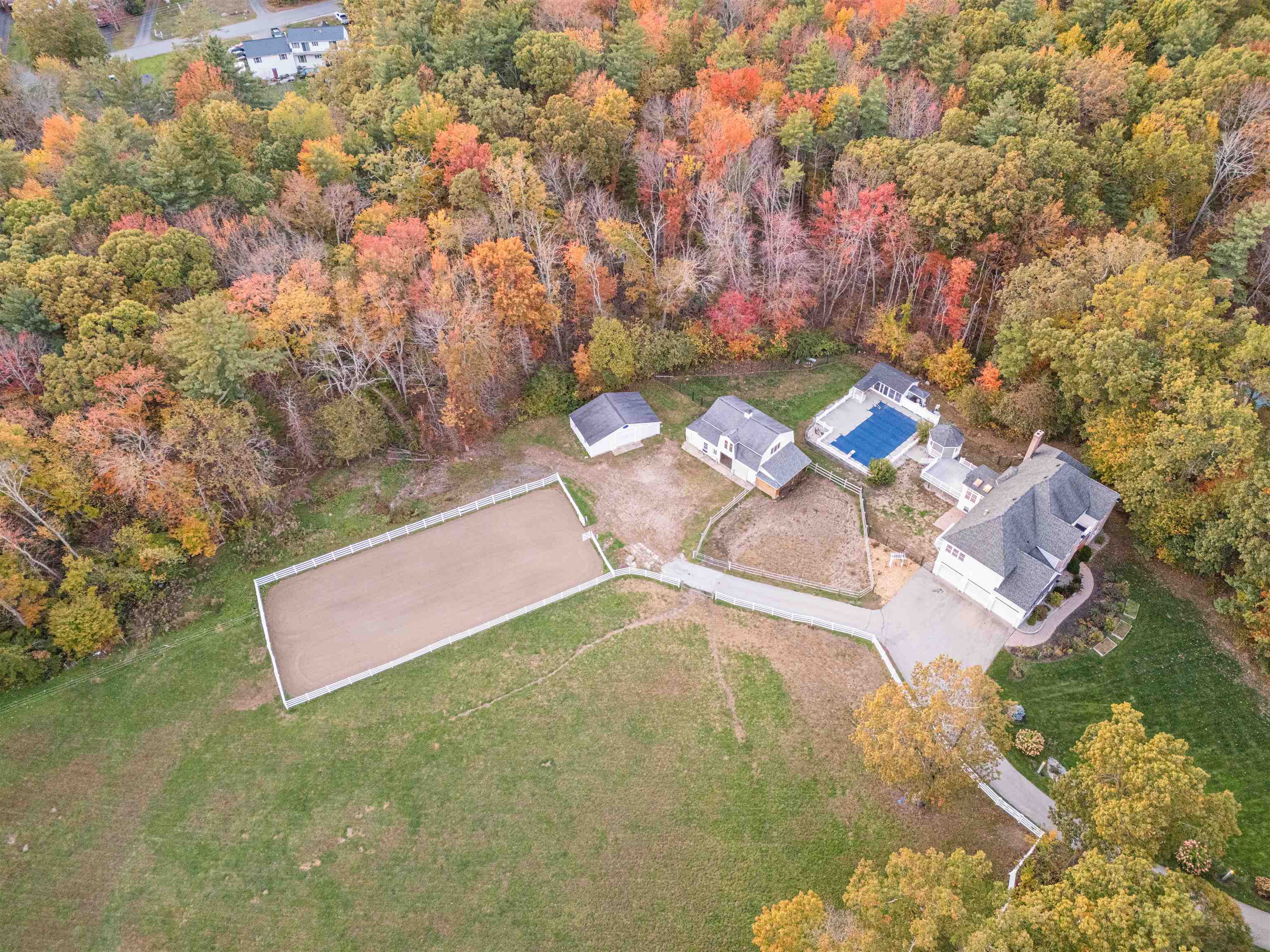 37 Houstons Way Hampstead, NH 03841 - Photo 5 of 60