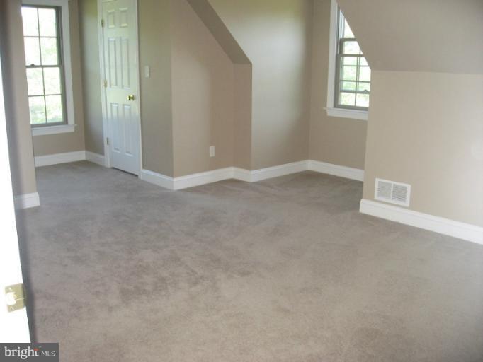 8622 Chestnut Grove Road Frederick, MD 21701 - Photo 4 of 22 Bedroom