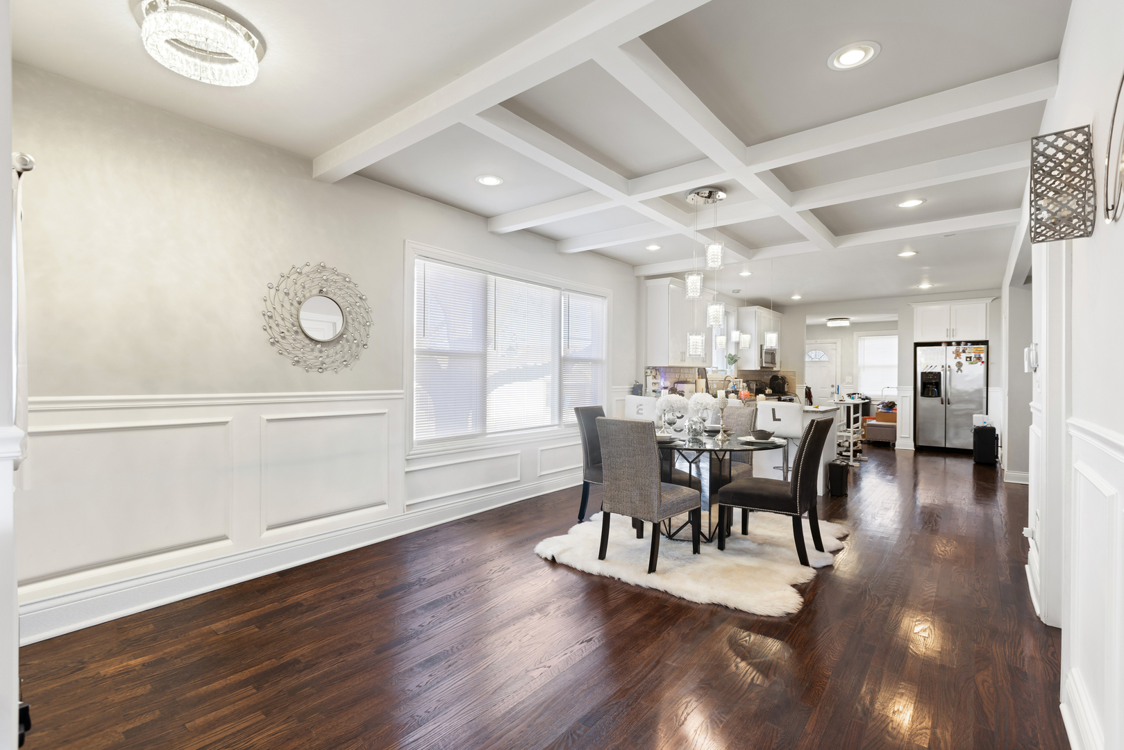 9301 South Racine Avenue Chicago, IL 60620 - Photo 4 of 29 Gallery Image 4