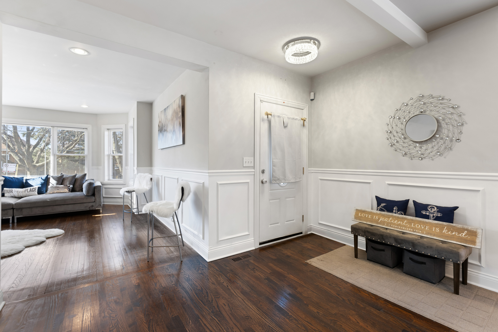 9301 South Racine Avenue Chicago, IL 60620 - Photo 5 of 29 Gallery Image 5