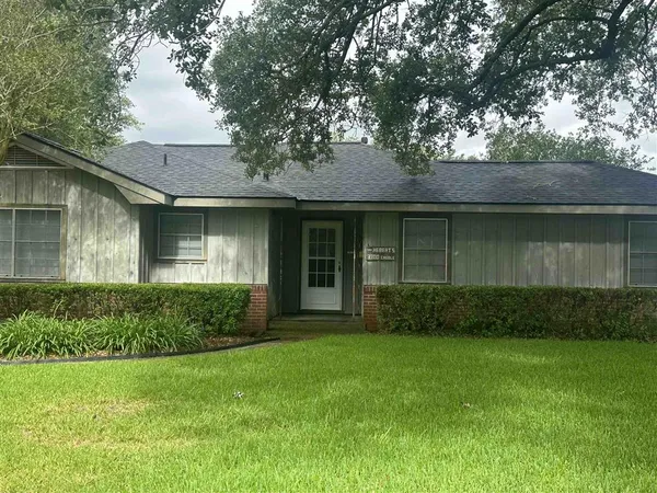 $160,000 | 3700 Creole Street, Lake Charles, LA 70605