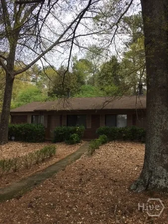 $1,300 | 317 Epps Bridge Road, Athens, GA 30606