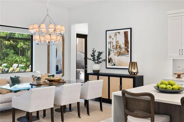 $2,850,000 | 4221 7th Avenue Northwest, Naples, FL 34119