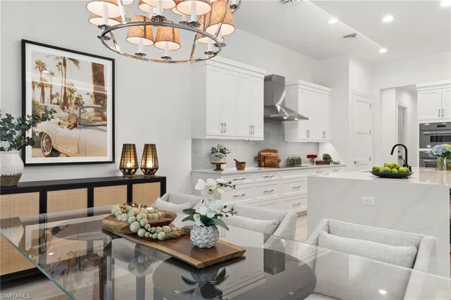 $2,850,000 | 4221 7th Avenue Northwest, Naples, FL 34119