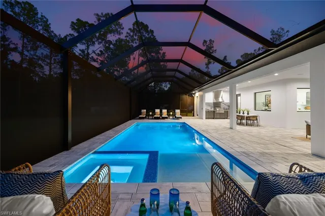 $2,850,000 | 4221 7th Avenue Northwest, Naples, FL 34119