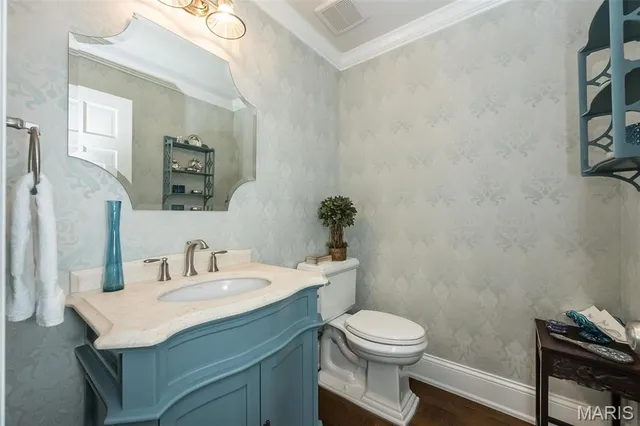 $850,000 | 1519 Mallard Landing Court, Chesterfield, MO 63017