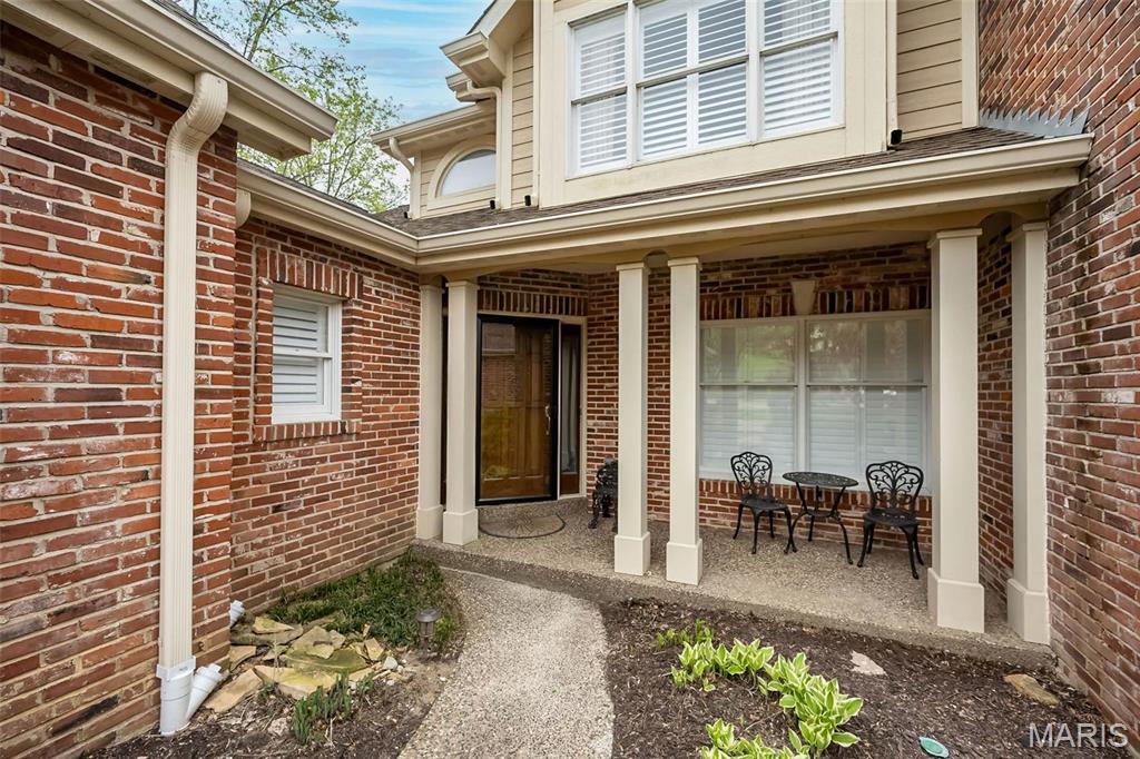 1519 Mallard Landing Court Chesterfield, MO 63017 - Photo 3 of 78