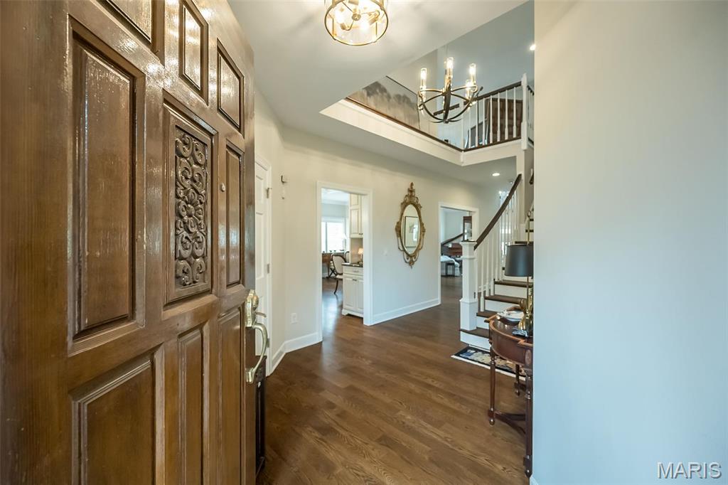 1519 Mallard Landing Court Chesterfield, MO 63017 - Photo 4 of 78