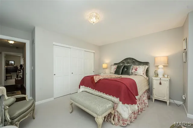 $850,000 | 1519 Mallard Landing Court, Chesterfield, MO 63017