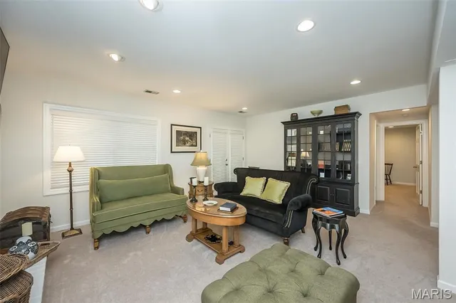 $850,000 | 1519 Mallard Landing Court, Chesterfield, MO 63017