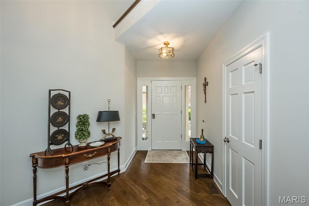 1519 Mallard Landing Court Chesterfield, MO 63017 - Photo 6 of 78