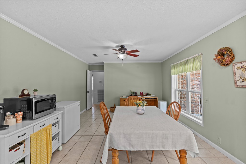 1317 Cambridge Road Dothan, AL 36305 - Photo 10 of 29