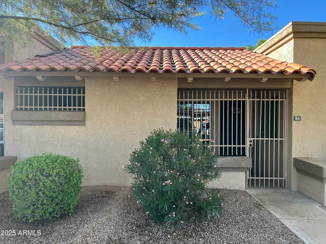$1,550 | 97 North Cooper Road, Unit 86, Chandler, AZ 85225