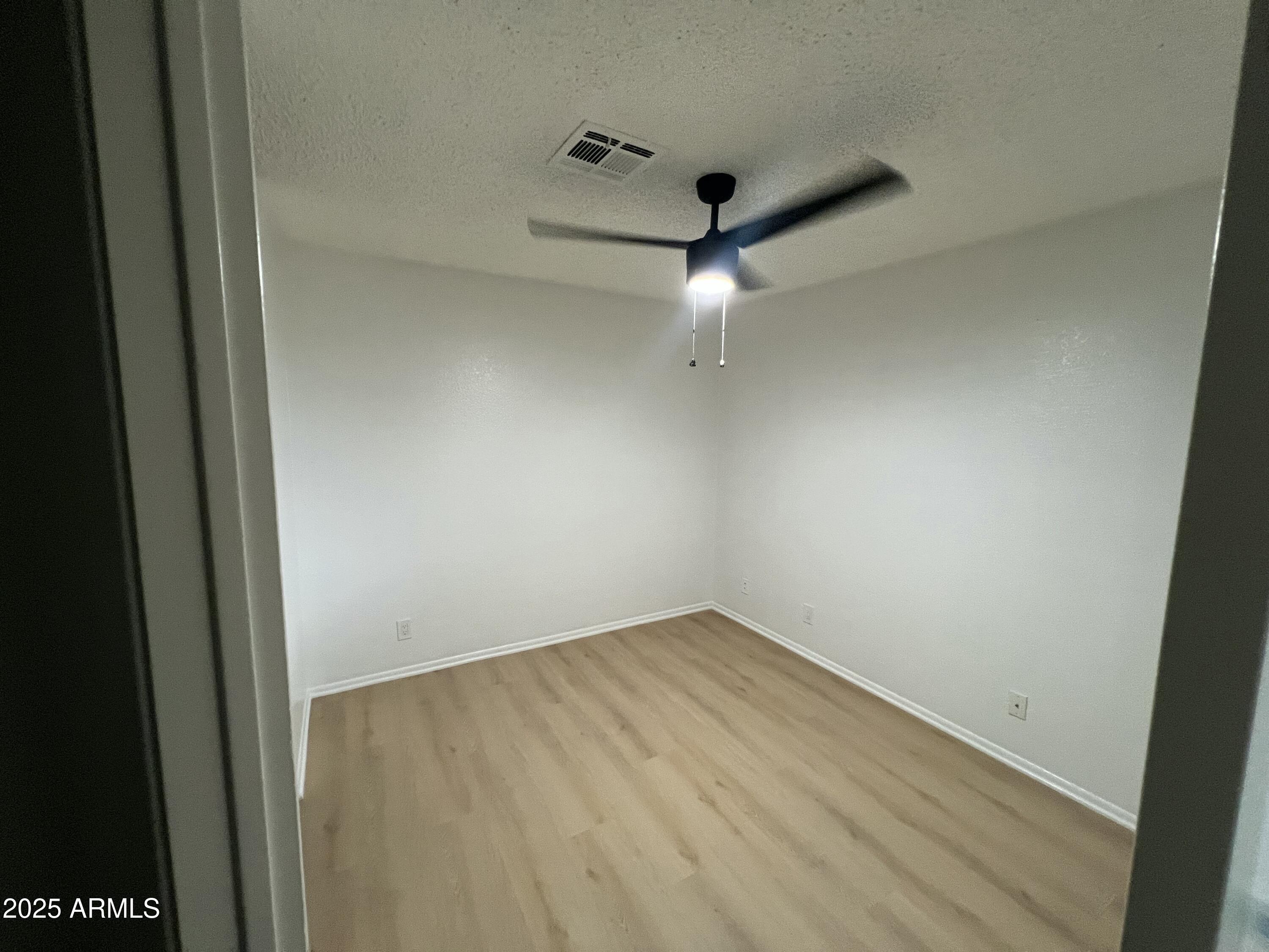 97 North Cooper Road, Unit 86 Chandler, AZ 85225 - Photo 10 of 16 a view of a room with a sink