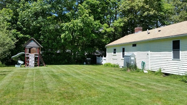 368 Old Colony Road Norton, MA 02766 - Photo 9 of 18 Gallery Image 9