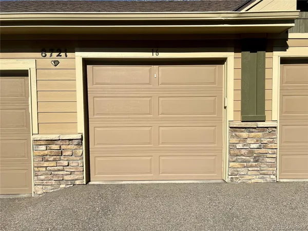 $333,500 | 8726 South Kline Street, Unit 208, Littleton, CO 80127