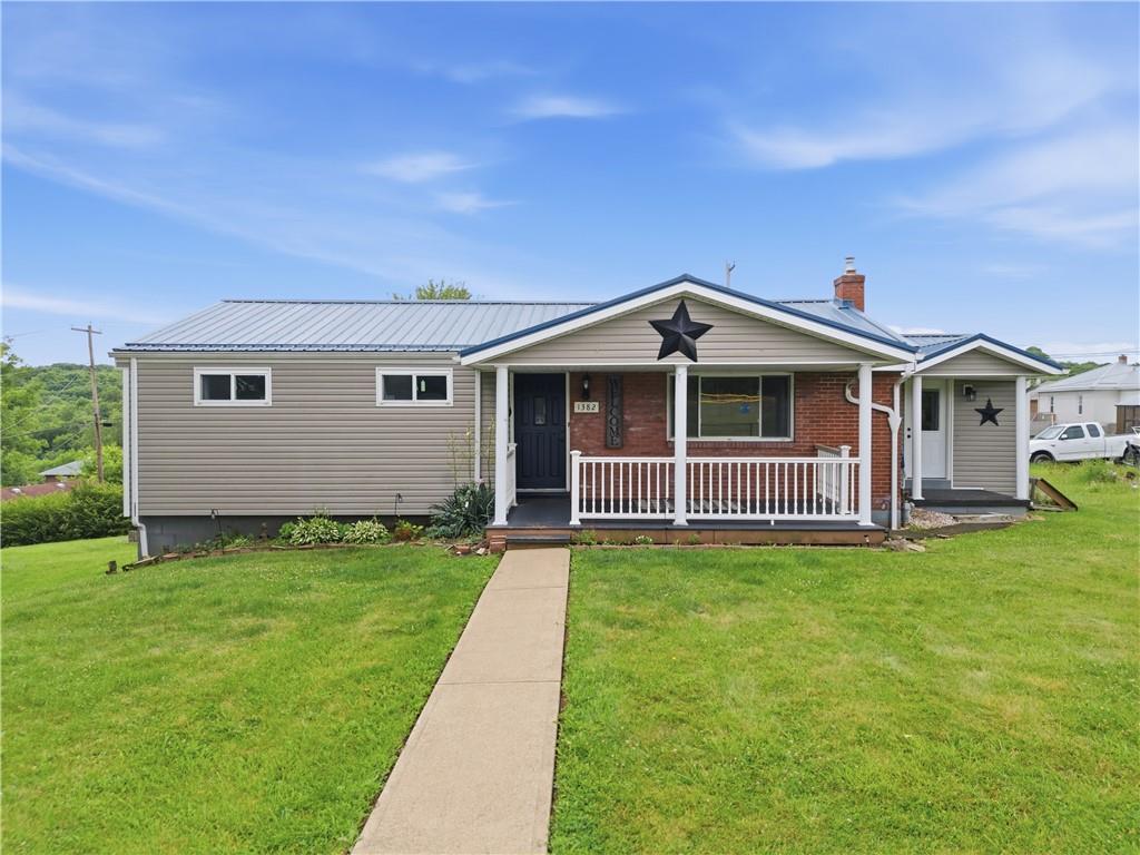 Welcome to 1382 Langeloth Road!