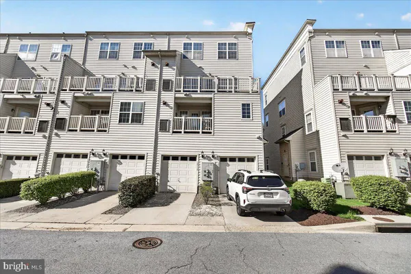 $2,600 | 1811 B Wheyfield Drive, Unit 11B, Frederick, MD 21701